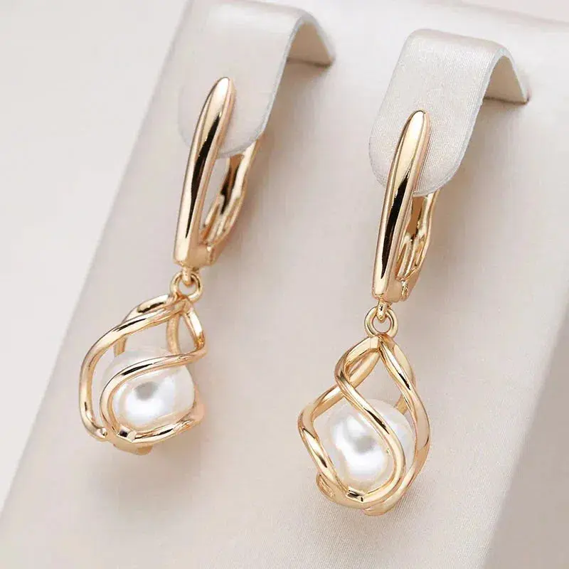 1+1 Offer: Elegant Gold Pearl Earrings + Vintage gold ring with a fancy pearl - Image 3