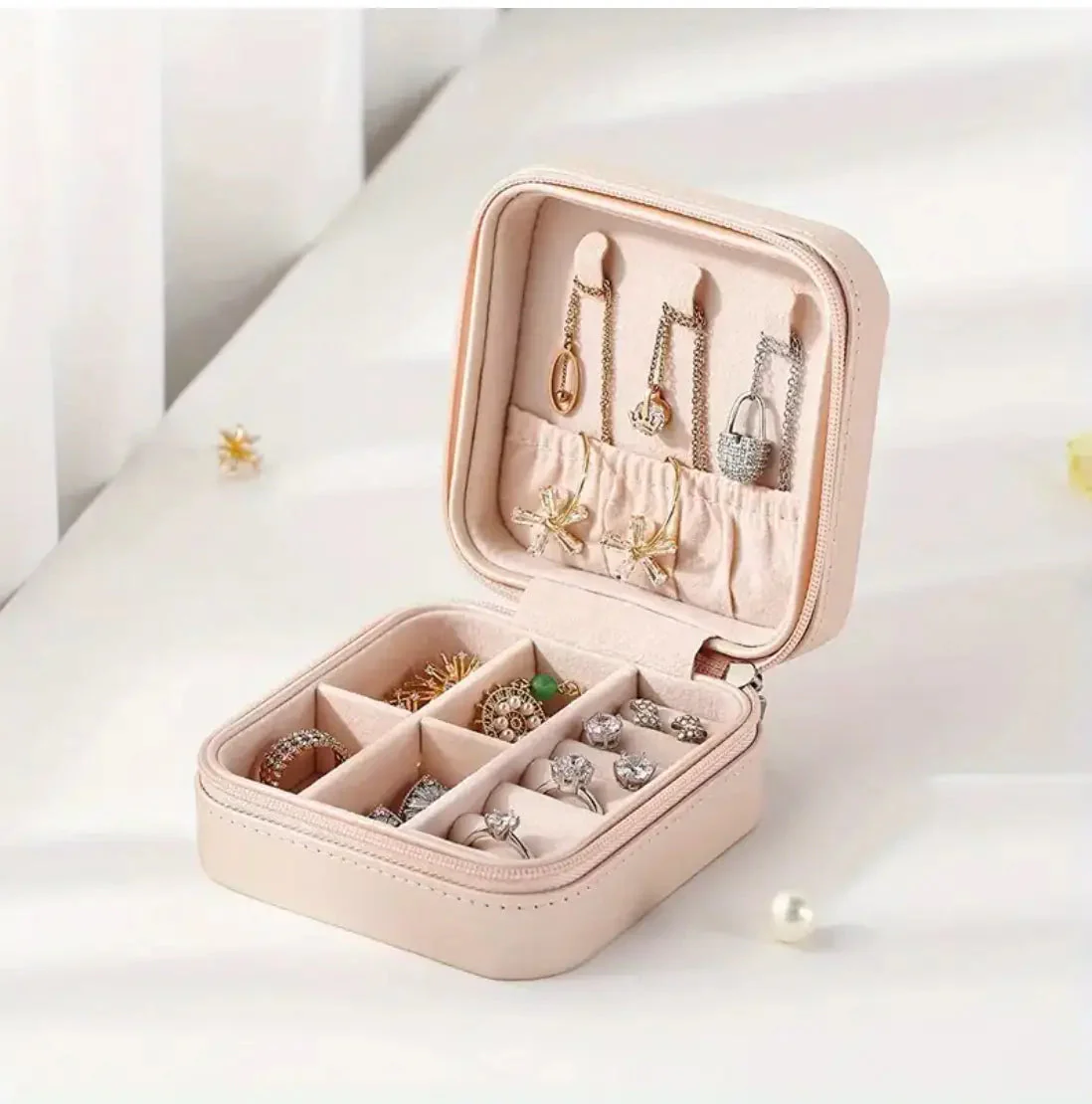 Astoria's Premium Jewelry Case - Image 3