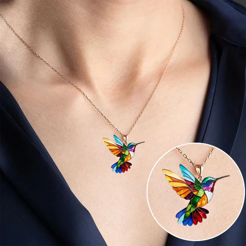Beautiful Hummingbird Necklace with Bonus Earrings - Image 4