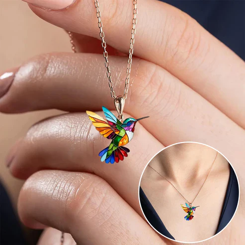 Beautiful Hummingbird Necklace with Bonus Earrings - Image 5