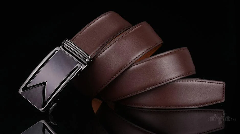 Zarino's leather belt for an elegant style - Image 2