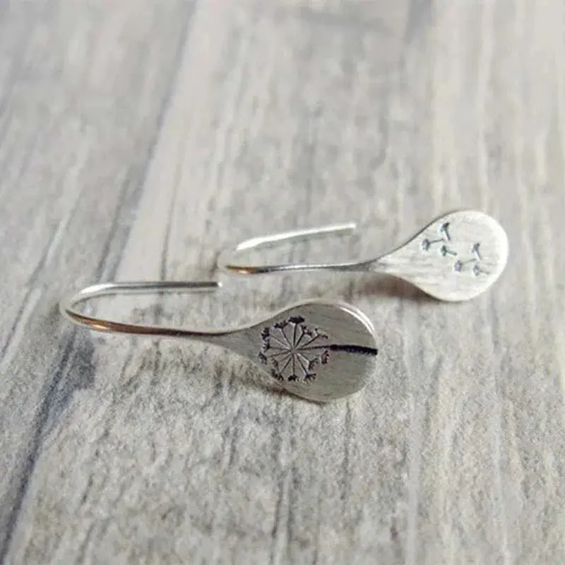 Dandelion Leaf Earrings made of Silver - Image 4