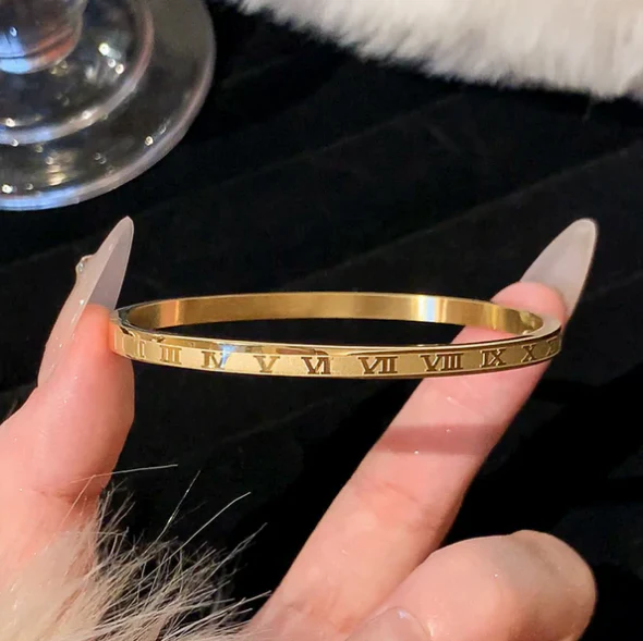 Elara Spadaro Bracelet - Image 2