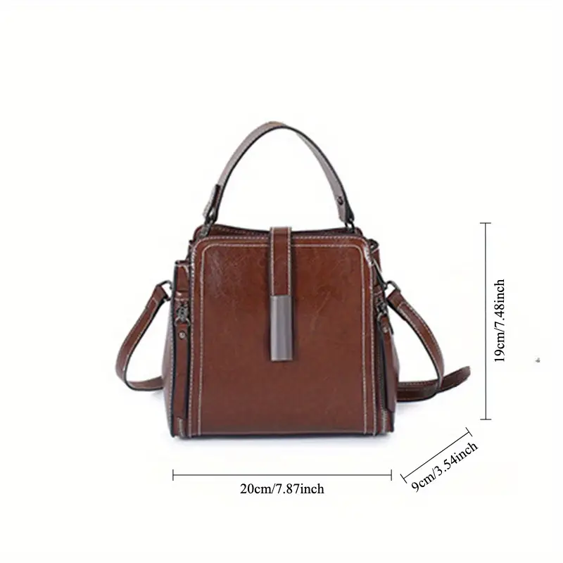 Elegant Leather Crossbody Bag - Image 2