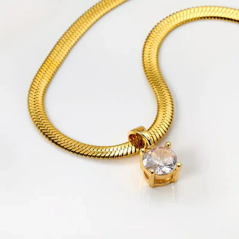 Elegant Rhinestone Pendant Necklace - Image 2