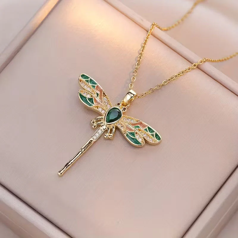 Emerald Dragonfly Elegance Necklace - Image 2