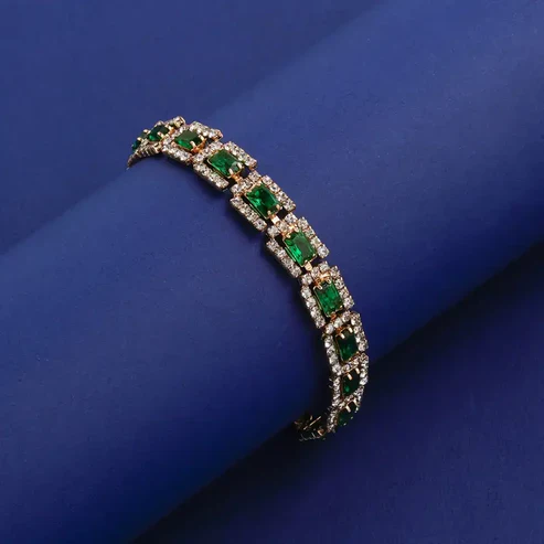 Emerald Green Statement Bracelet - Image 4