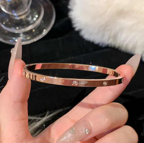 Estella Fioretti Bracelet - Image 3