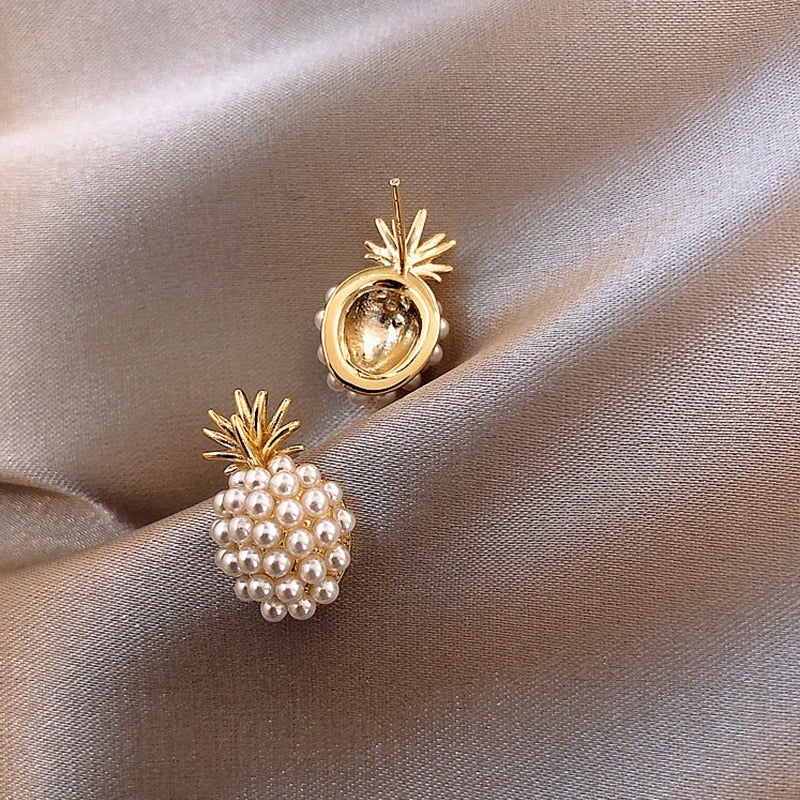 Gold Cluster Pearl Stud Earrings - Image 3
