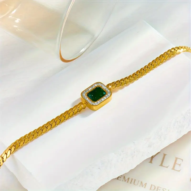 Gold Emerald Chain Bracelet - Image 4