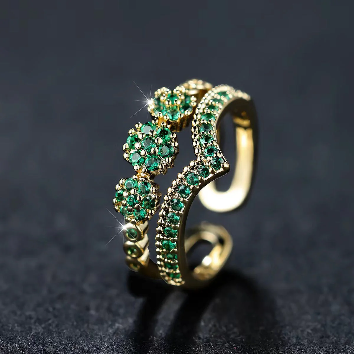 Gold Emerald Cluster Ring - Image 2