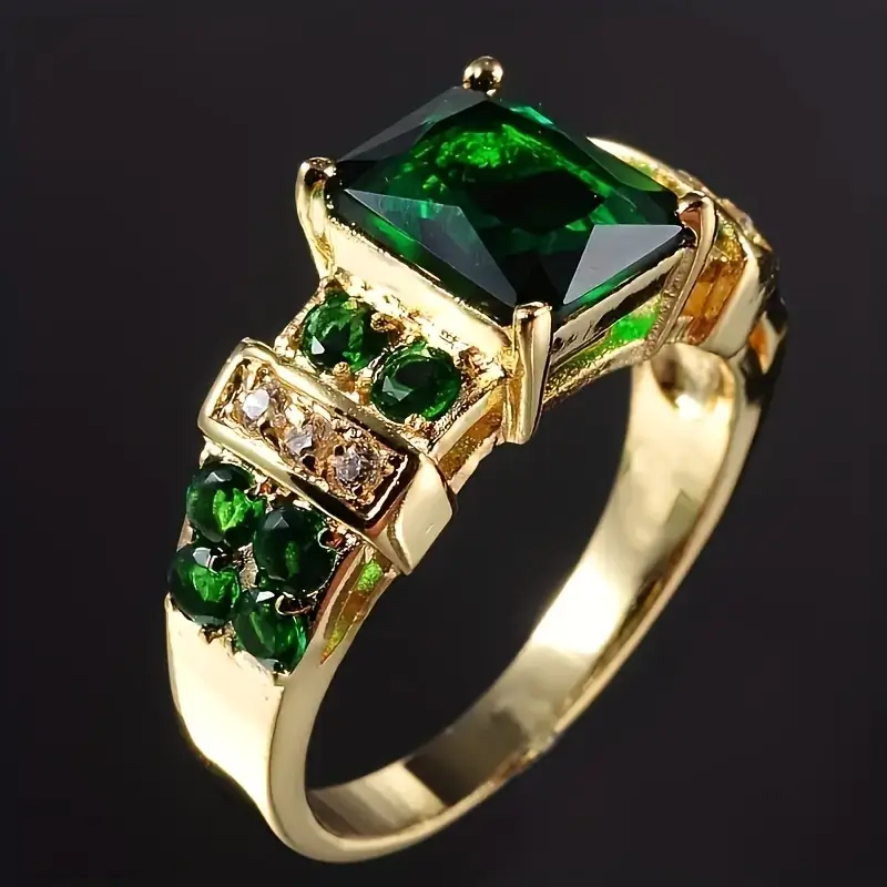 Gold Emerald Geometric Ring - Image 4