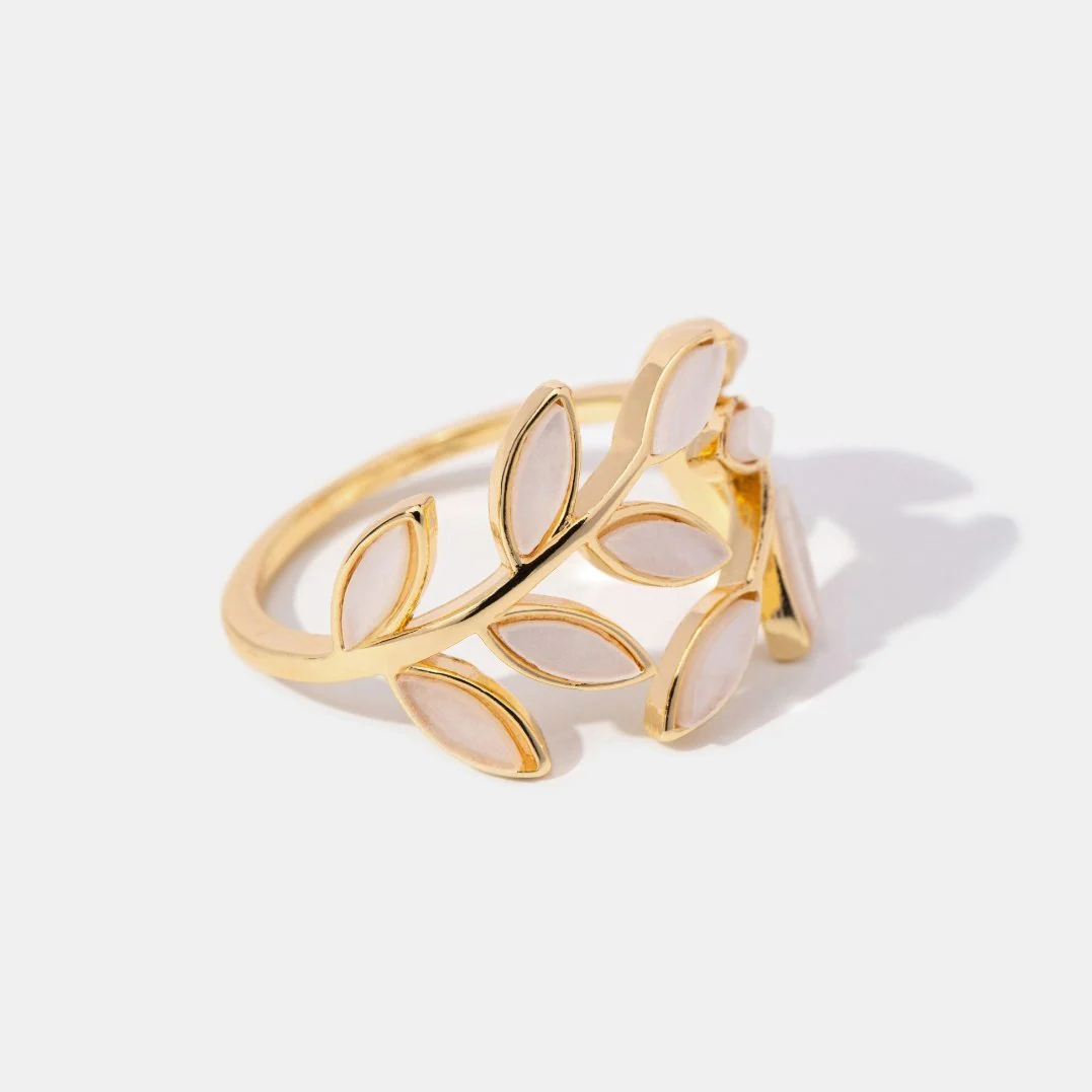 Gold Leaf Motif Ring - Image 6