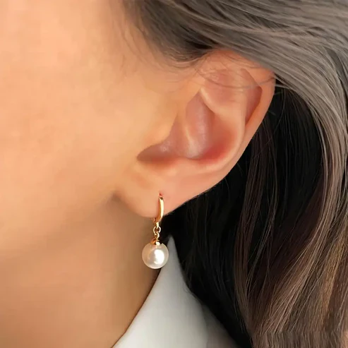 Golden Grace Pearl Jewelry Set - Image 4