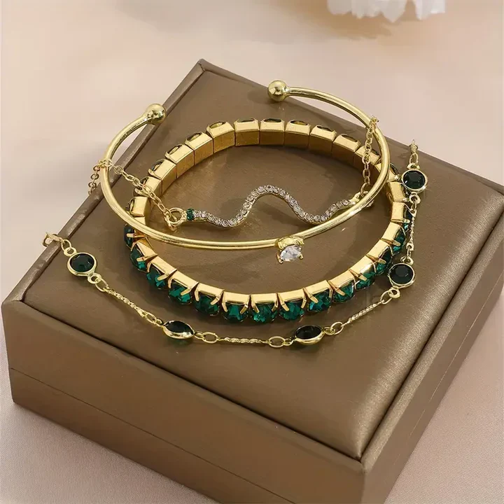 Green Gemstone Bracelet Set - Image 3
