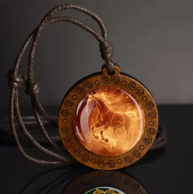 Horses Necklace with more adjustable leather strap - Image 3