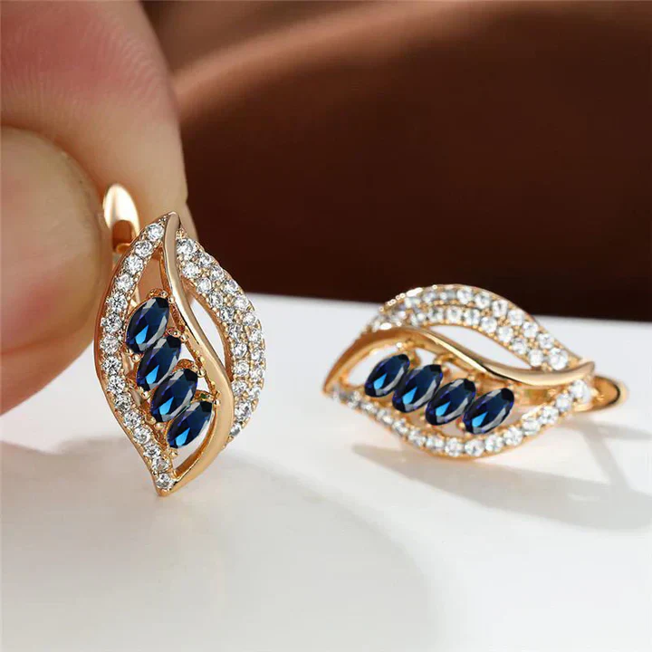 Isola Caelurelle Gold Earrings - Image 2