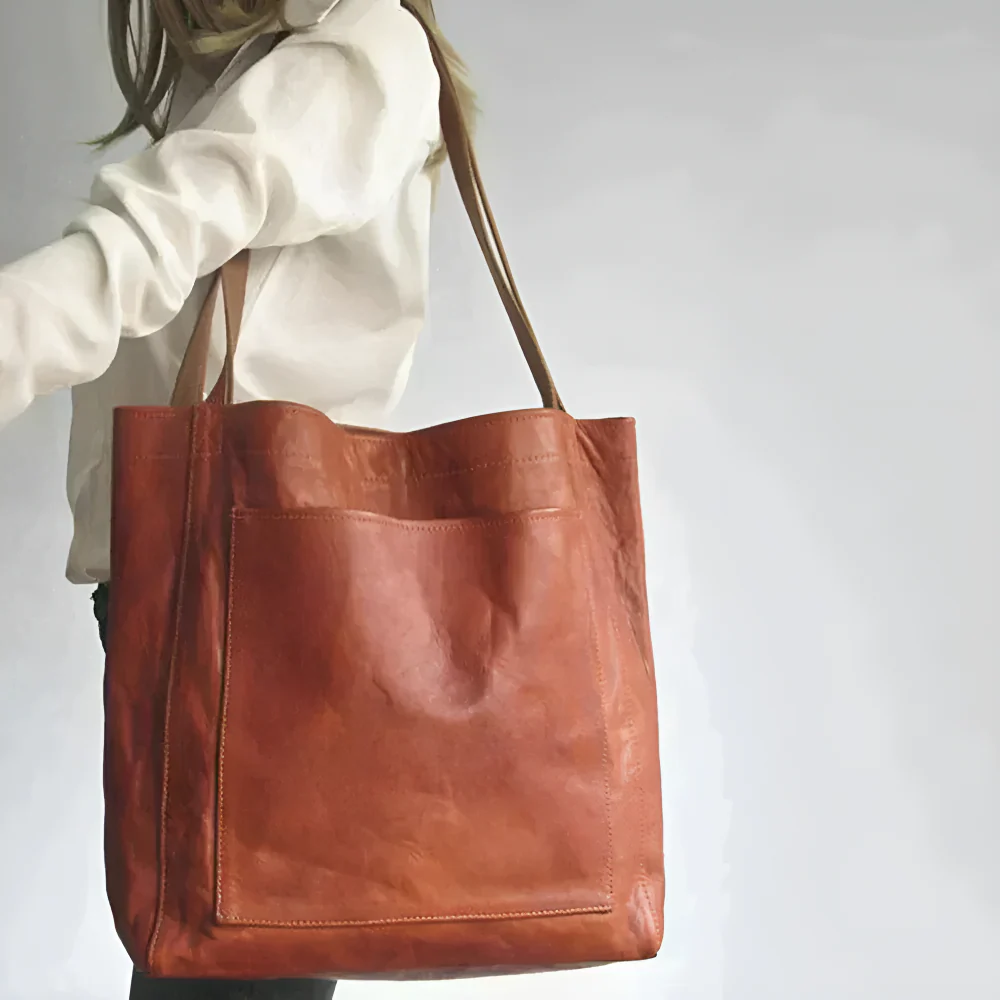 Lorena’s Modern Chic | Stylish Leather Bag - Image 4