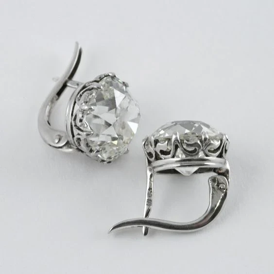 Luxe Vintage Silver Zirconia Earrings - Image 2
