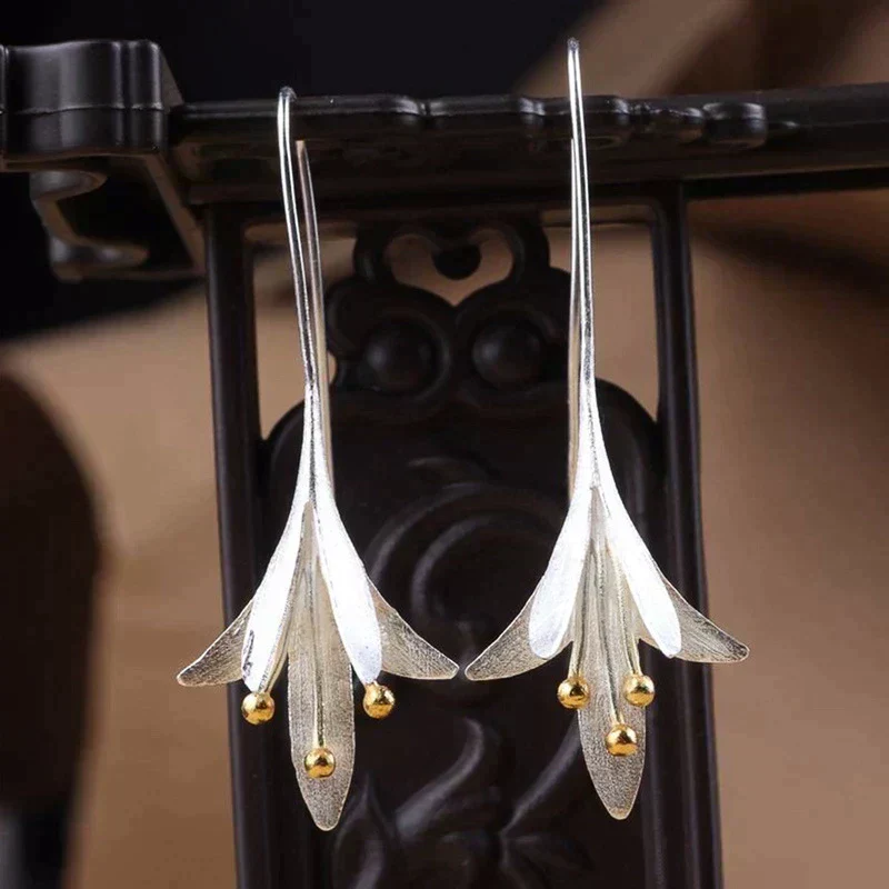 Minimal Silver Blossom Earrings - Image 3