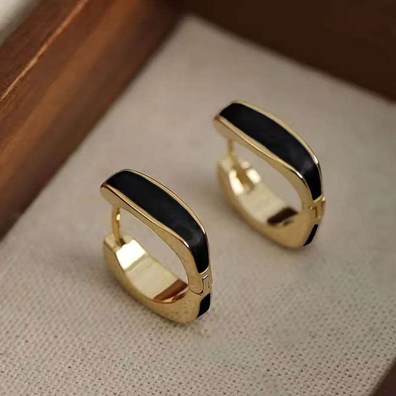 Minimalist Geometric Hoop Earrings - Image 2