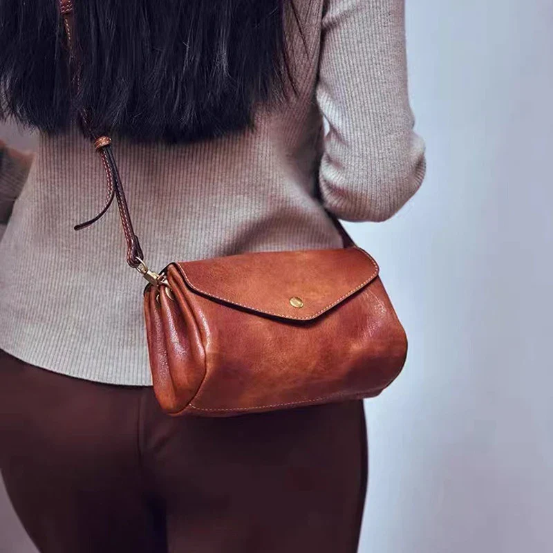 Leather Women's Shoulder Bag - Image 3