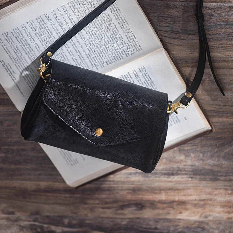 Leather Women's Shoulder Bag - Image 4