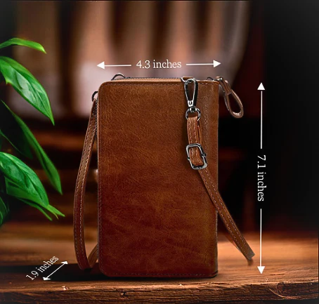 Nicole’s Chic Compact | Handbag - Image 4