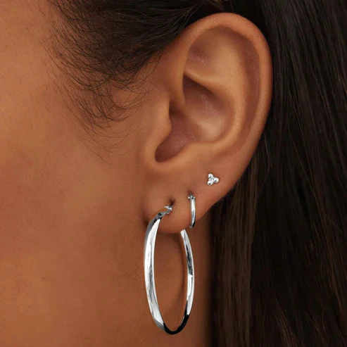 Noa Serane Earrings - Image 3
