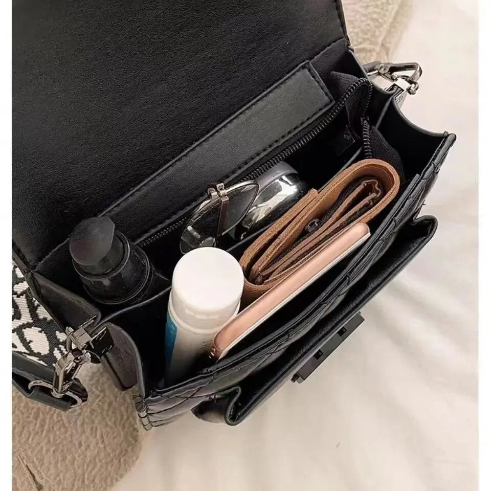 Racheal’s Handbag - Image 5