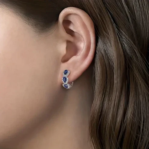 Royal Sapphire Crest Earrings - Image 3