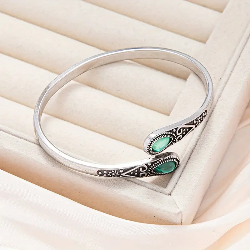 Silver Emerald Vintage Bangle - Image 2