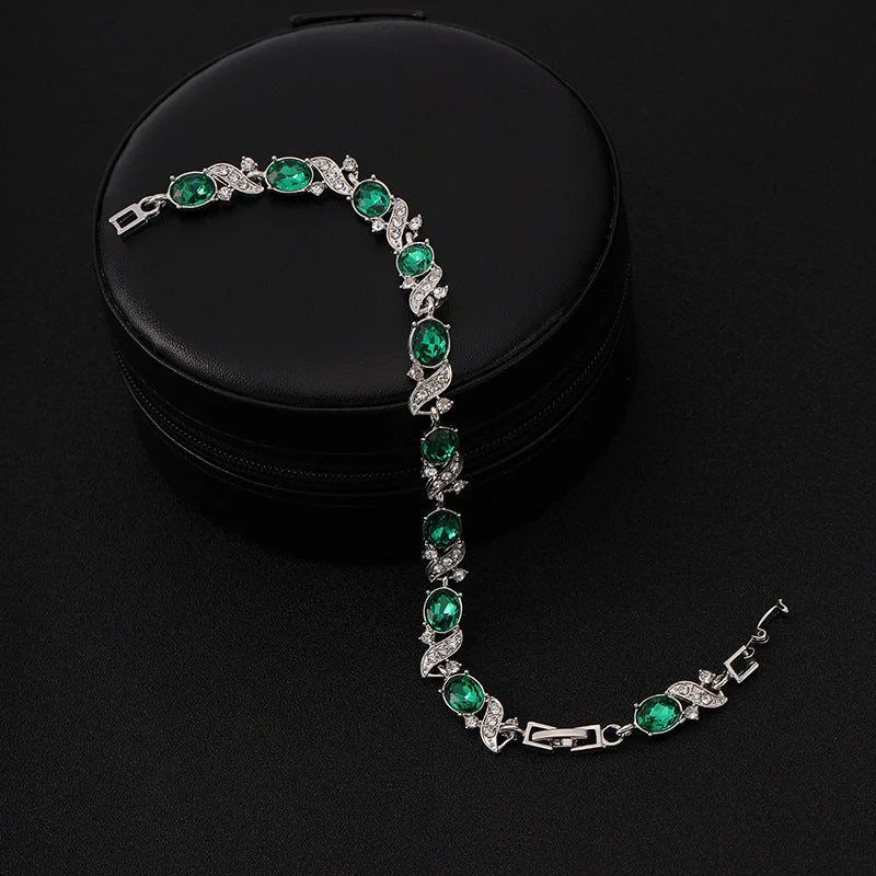 Silver Emerald Vintage Link Bracelet - Image 2