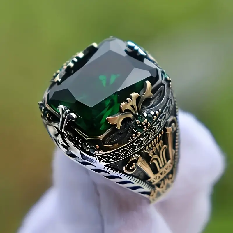 Silver Emerald Vintage Ring - Image 2