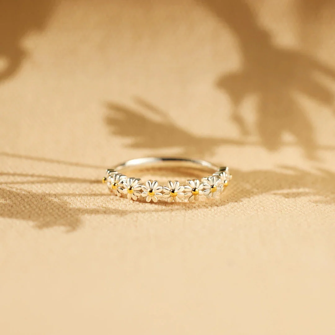 Silver Floral Ring - Image 3