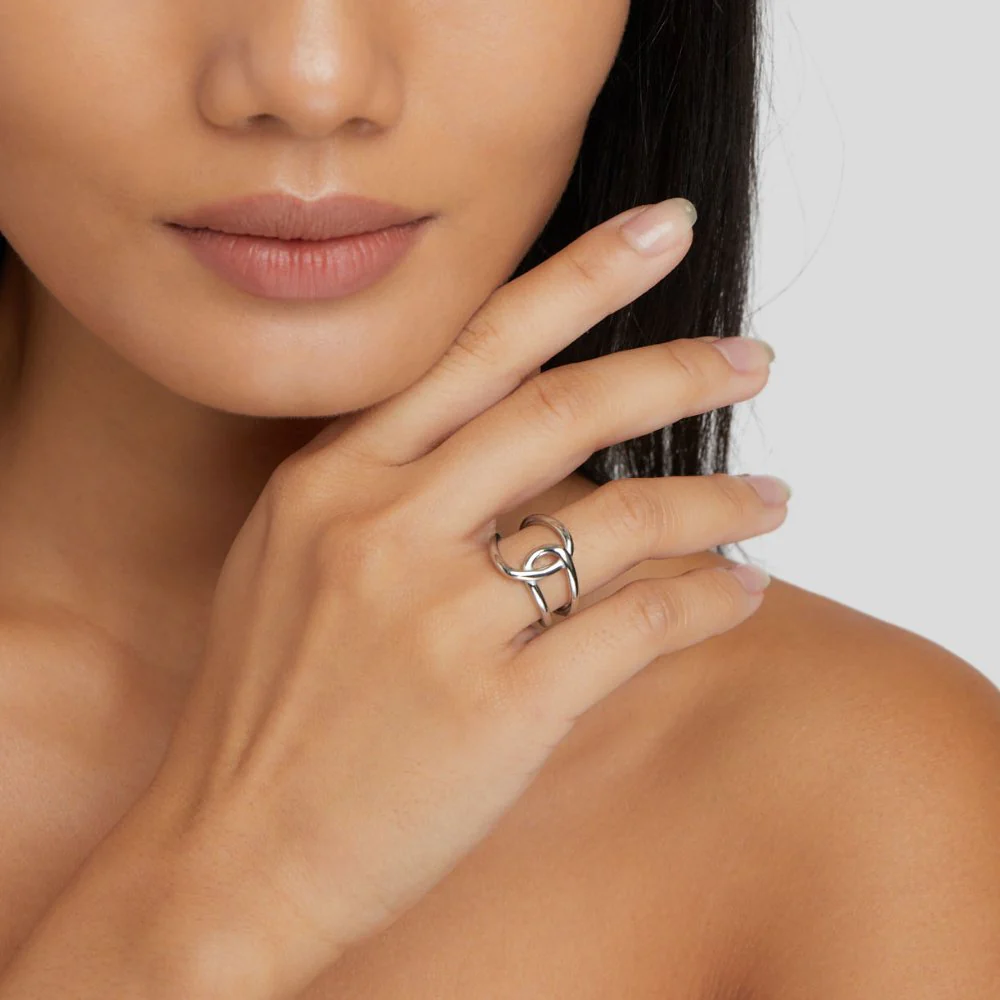 Silver Interlocking Open Ring - Image 2