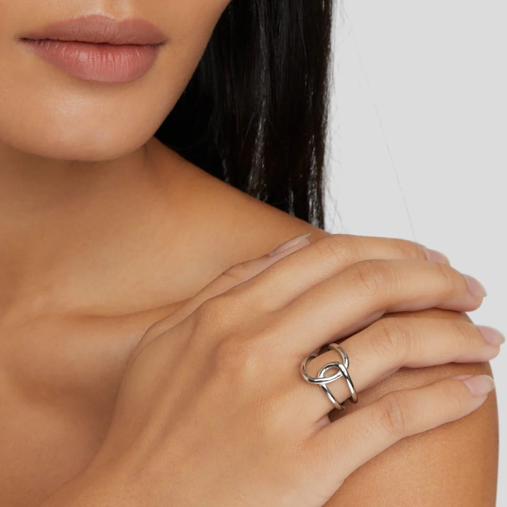 Silver Interlocking Open Ring - Image 3