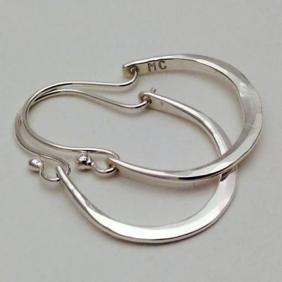 Silver Retro Hoop Earrings - Image 2
