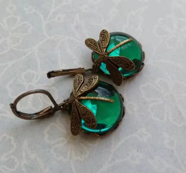 Spherical dragonfly earrings in antique gold - Image 6
