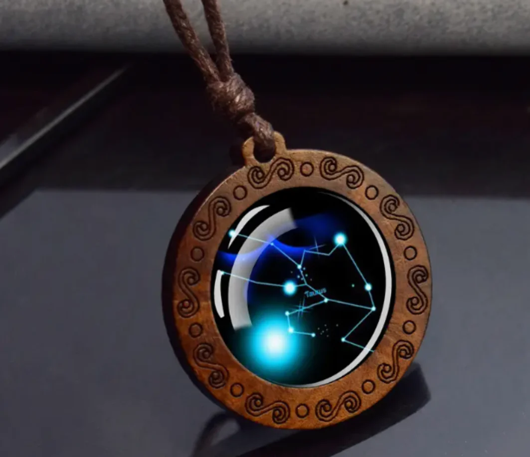 Zodiac sign necklace with more adjustable leather strap - Image 5
