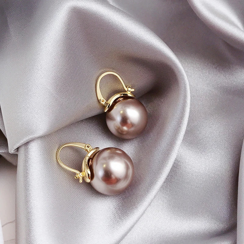 Thick Pearl Earrings in Gold - Image 2