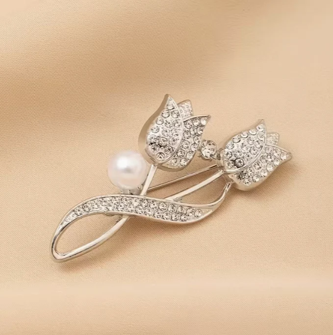 Timeless Tulip Grace Pin - Image 2