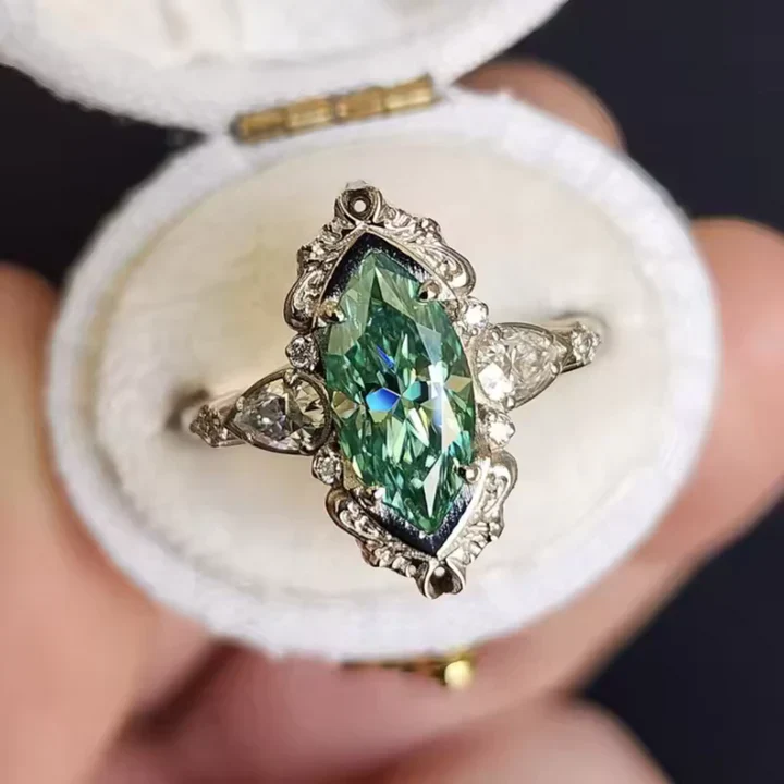 Vaelira Thornewyn Ring - Image 7