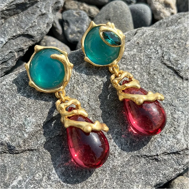 Vintage Artisan Two-Tone Gem Drop Earrings - Image 2