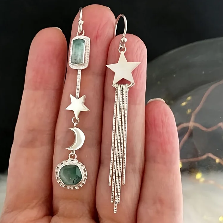 Vintage Asymmetric Star Tassel with Moon and Crystals Inlay Earrings - Image 2