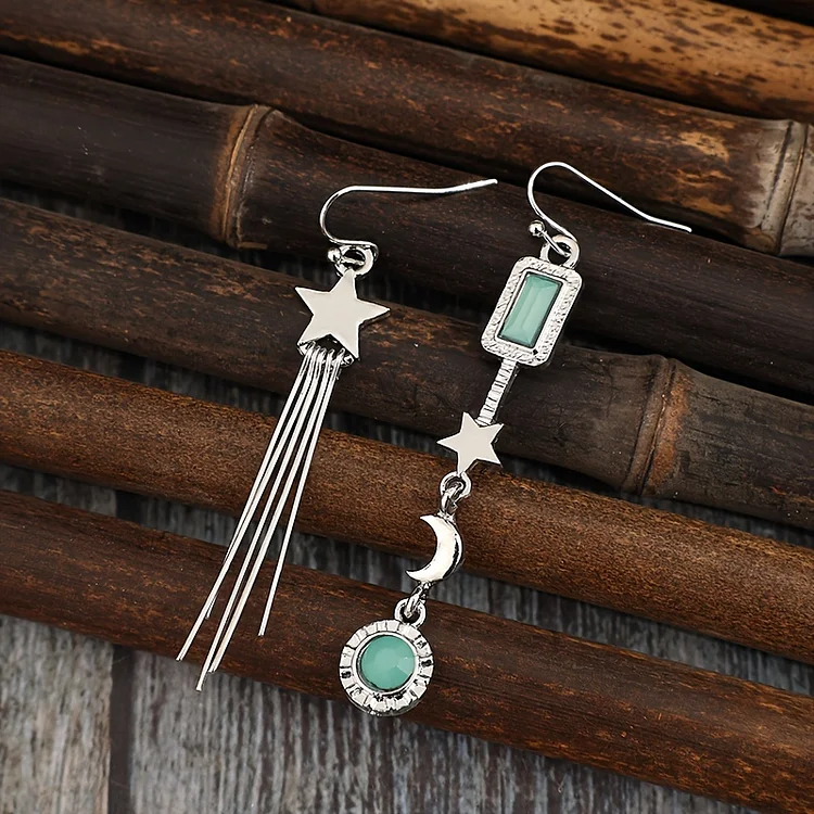 Vintage Asymmetric Star Tassel with Moon and Crystals Inlay Earrings - Image 3