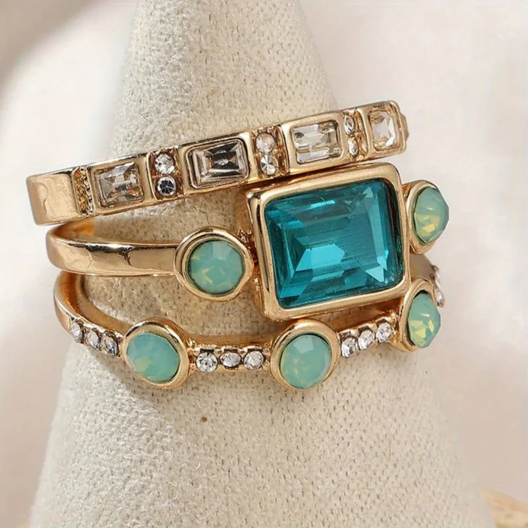 Vintage Blue Crystal Ring Set - Image 2