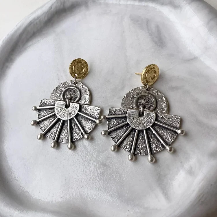 Vintage Bohemian Scalloped Earrings - Image 3