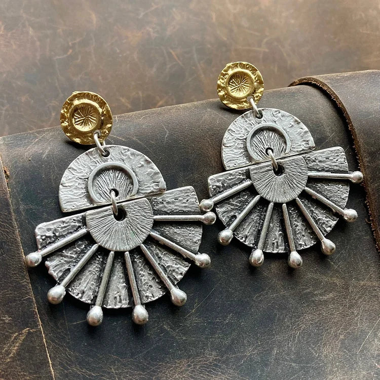 Vintage Bohemian Scalloped Earrings - Image 4
