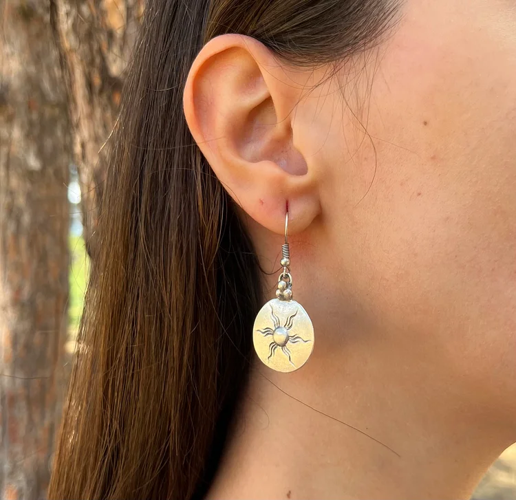 Vintage Boho Silver Sun Earrings - Image 3
